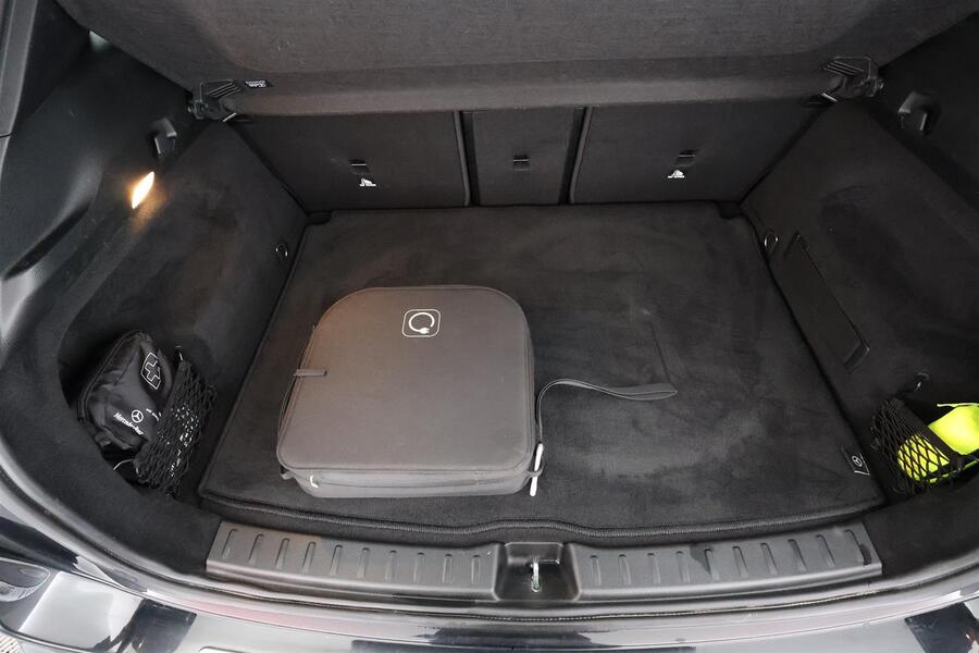 Mercedes-Benz EQA vaihtoauto