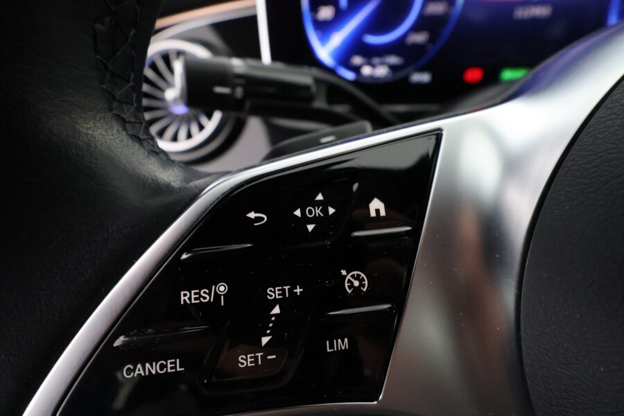 Mercedes-Benz EQE vaihtoauto