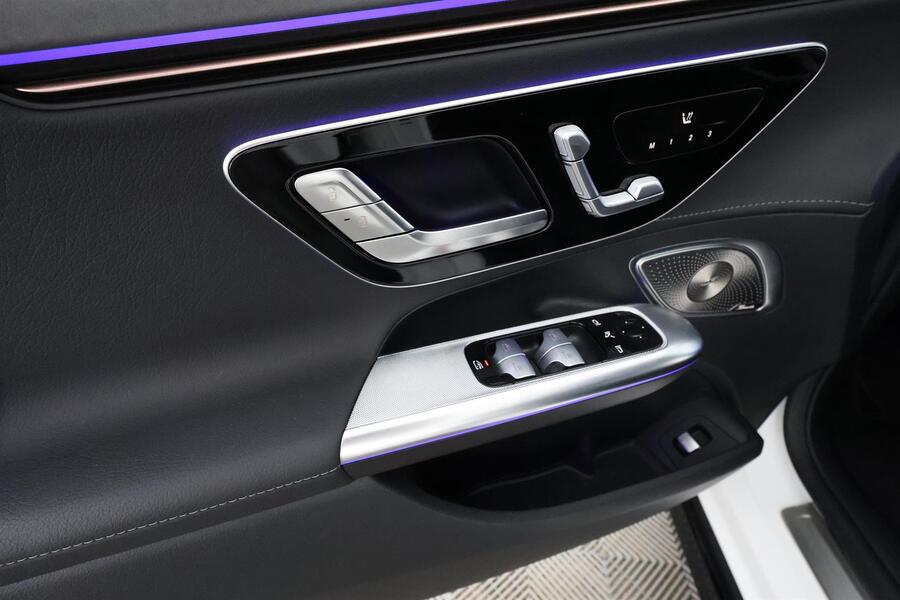 Mercedes-Benz EQE vaihtoauto