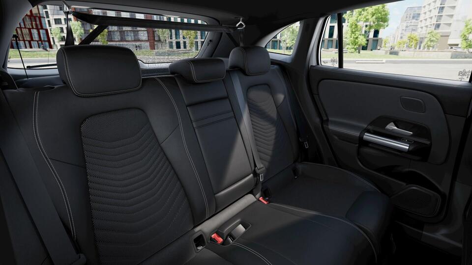 Mercedes-Benz EQA vaihtoauto