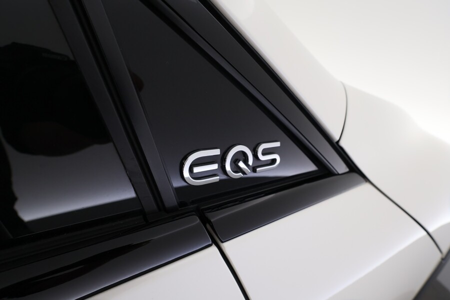 Mercedes-Benz EQS vaihtoauto