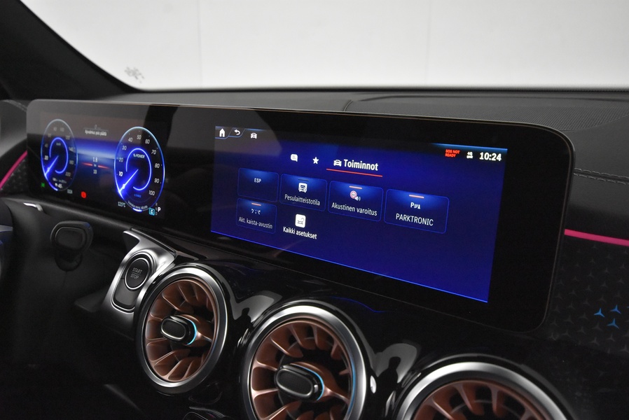 Mercedes-Benz EQB vaihtoauto