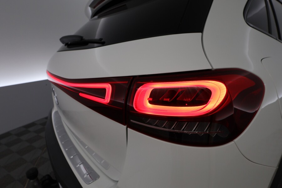 Mercedes-Benz EQA vaihtoauto