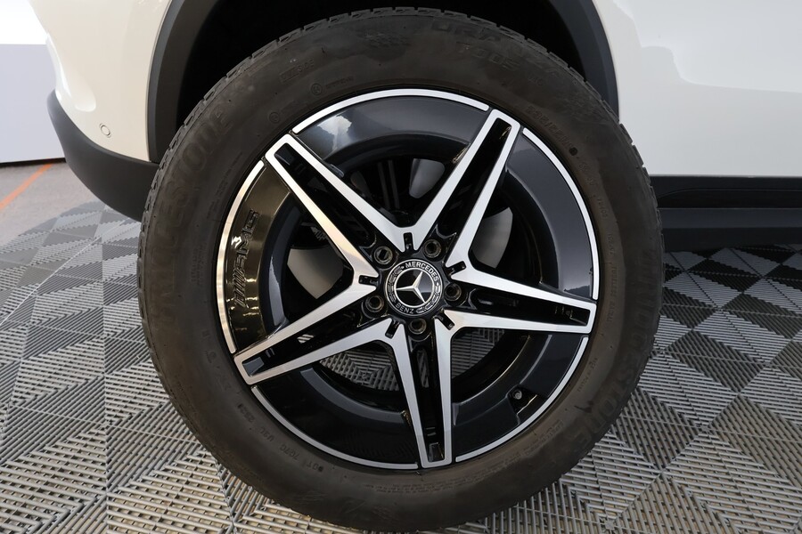 Mercedes-Benz EQA vaihtoauto
