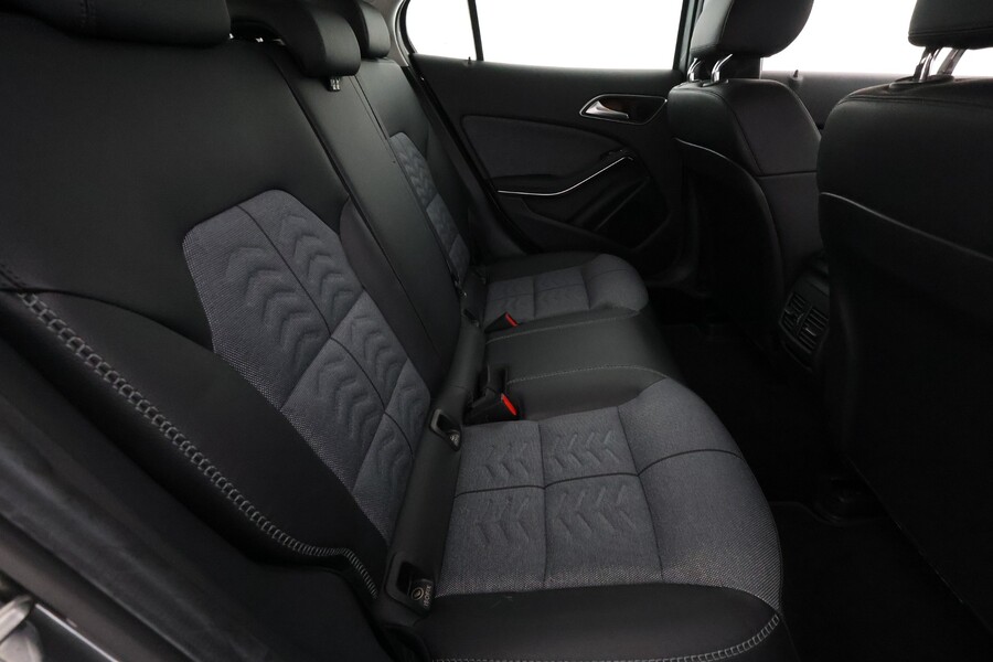 Mercedes-Benz GLA vaihtoauto