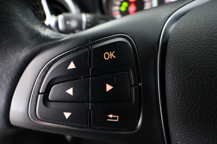 Mercedes-Benz GLA vaihtoauto