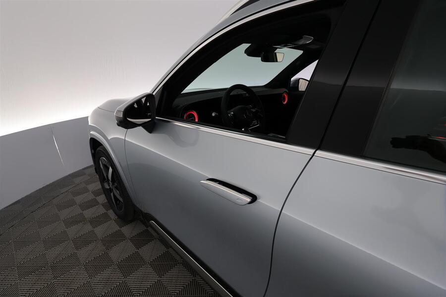 Mercedes-Benz GLB vaihtoauto