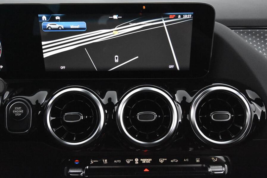 Mercedes-Benz GLA vaihtoauto