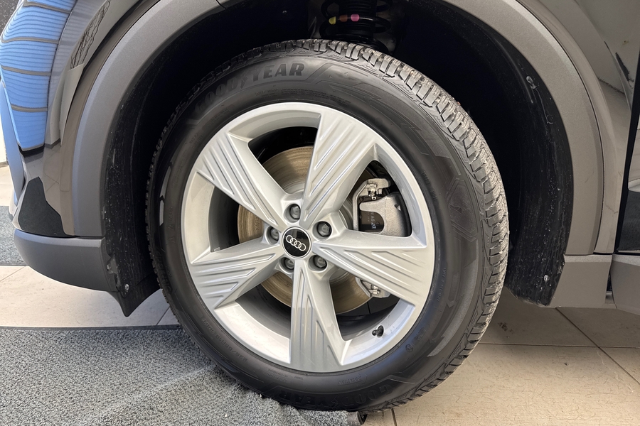 Audi Q4 e-tron vaihtoauto