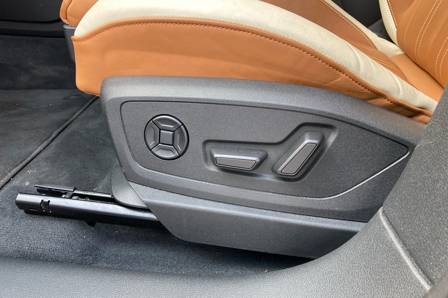 Audi Q8 e-tron vaihtoauto