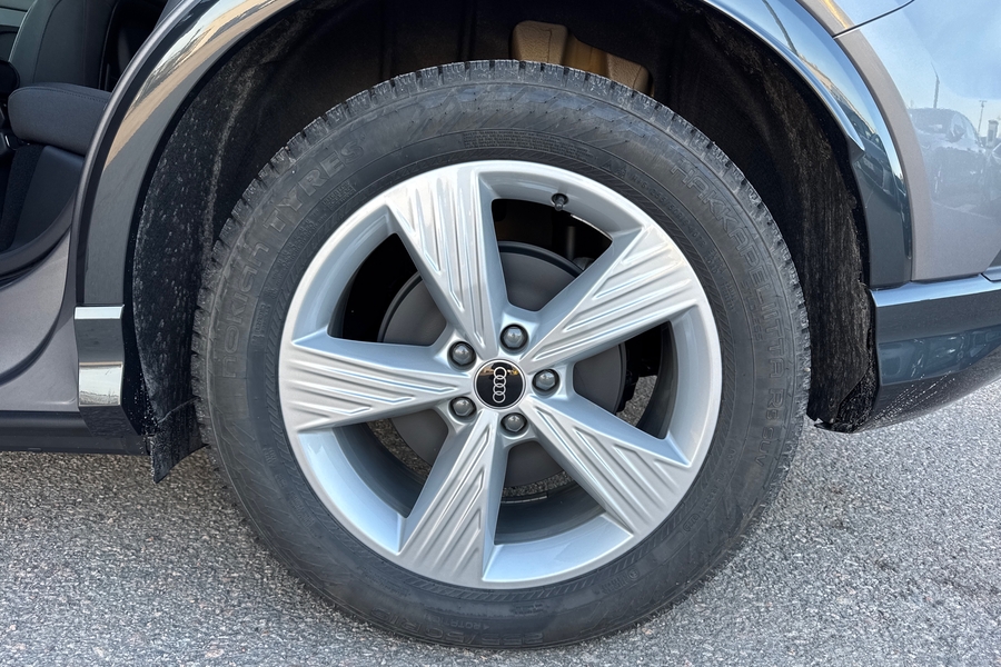 Audi Q4 e-tron vaihtoauto