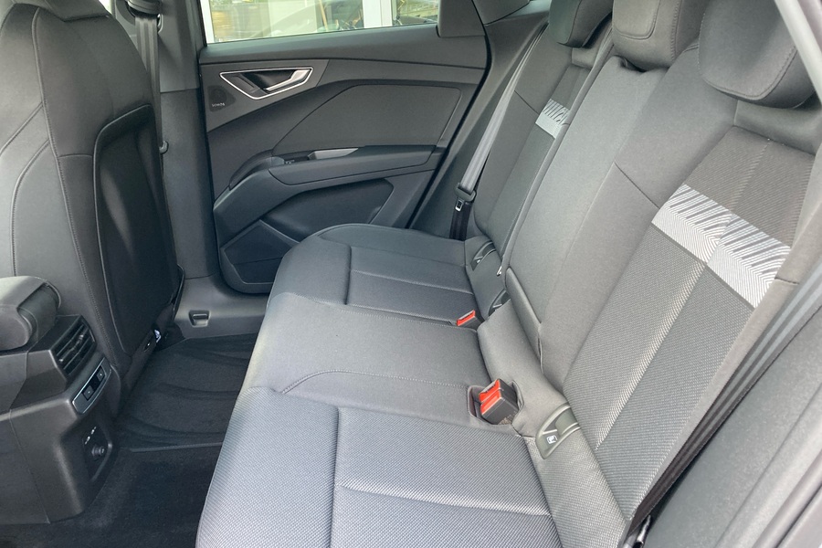 Audi Q4 e-tron vaihtoauto