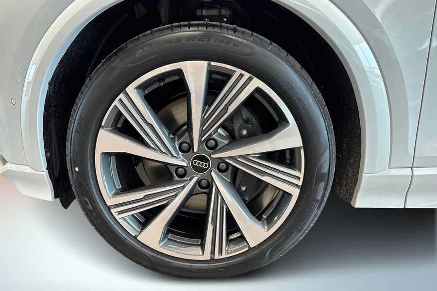 Audi SQ6 e-tron vaihtoauto