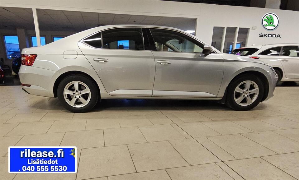 Skoda Superb vaihtoauto