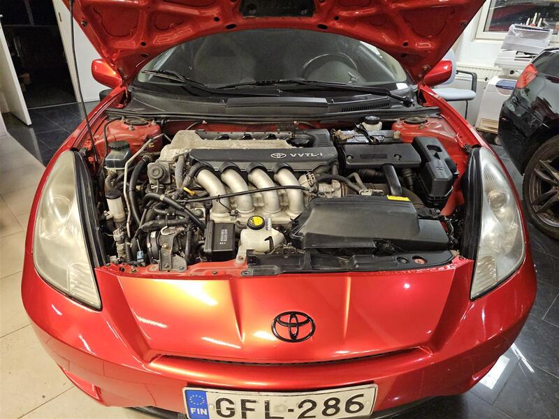 Toyota Celica vaihtoauto