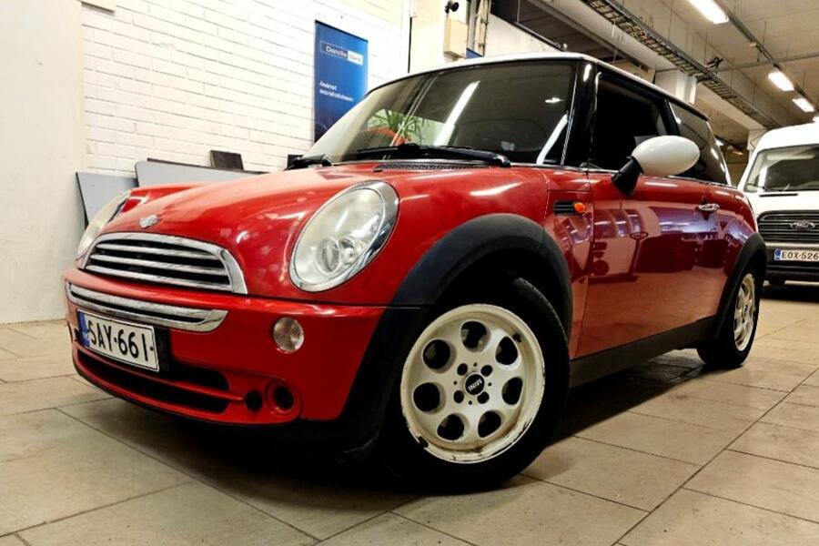 Mini Hatchback vaihtoauto