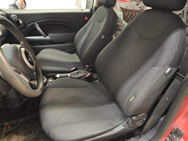 Mini Hatchback vaihtoauto