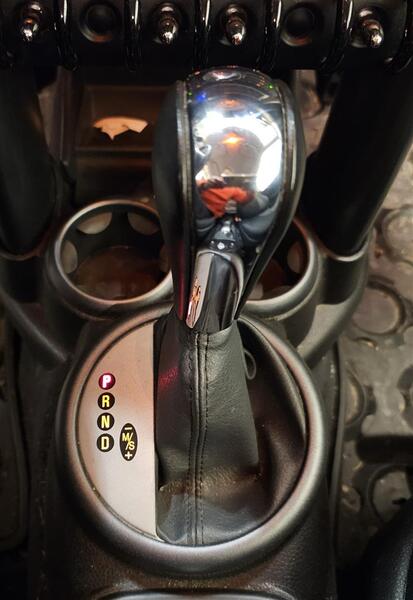 Mini Hatchback vaihtoauto