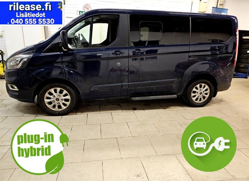 Ford Tourneo Custom vaihtoauto