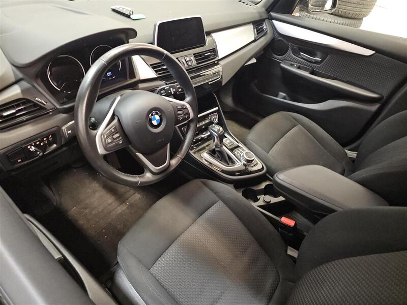 BMW 225 vaihtoauto