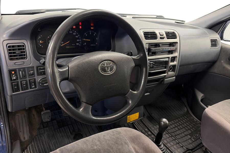 Toyota Hiace vaihtoauto