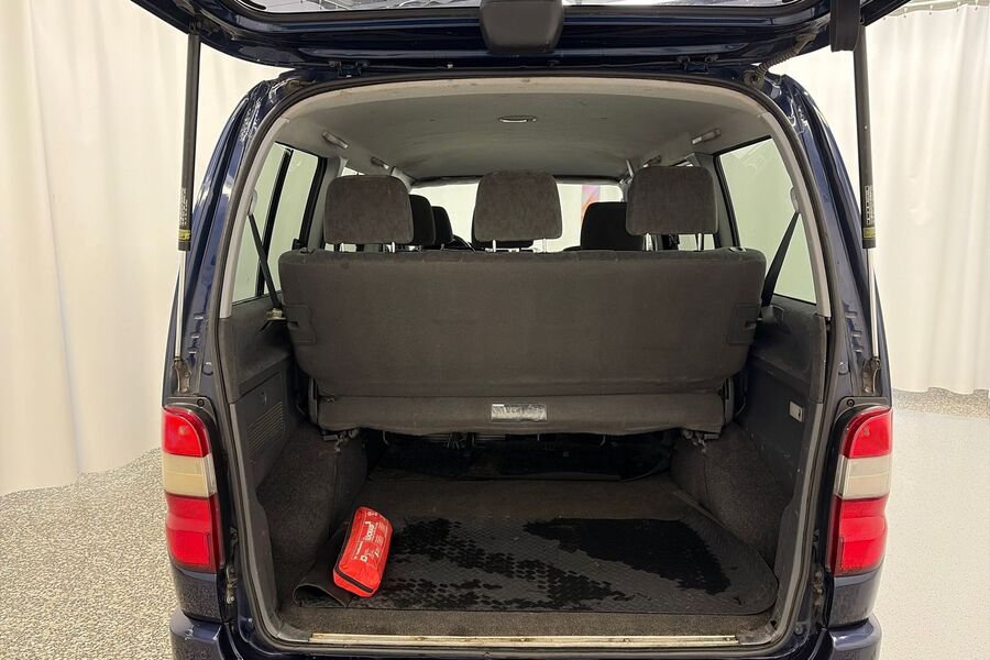 Toyota Hiace vaihtoauto