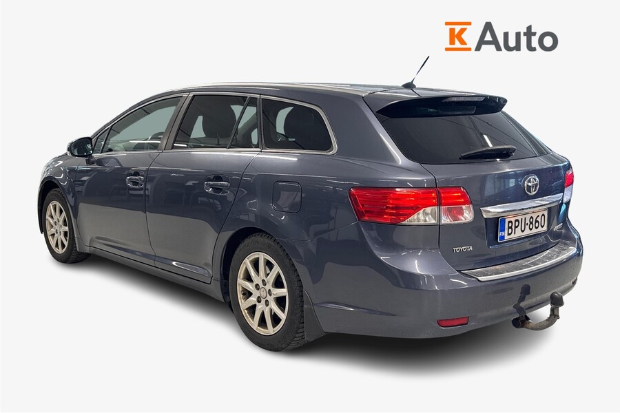 Toyota Avensis vaihtoauto