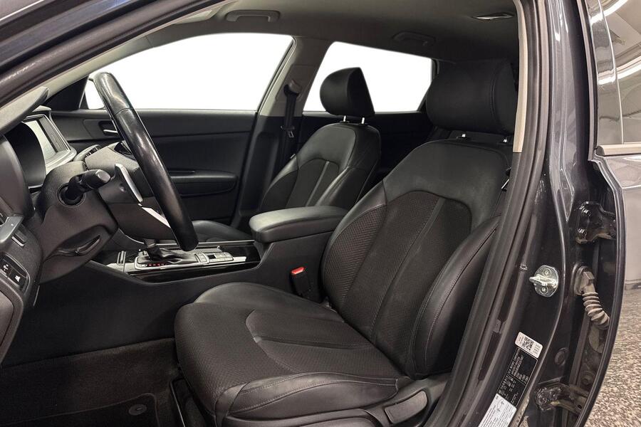 Kia Optima vaihtoauto