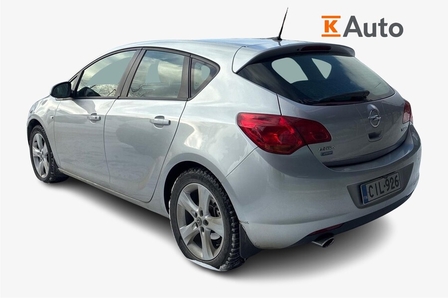 Opel Astra vaihtoauto