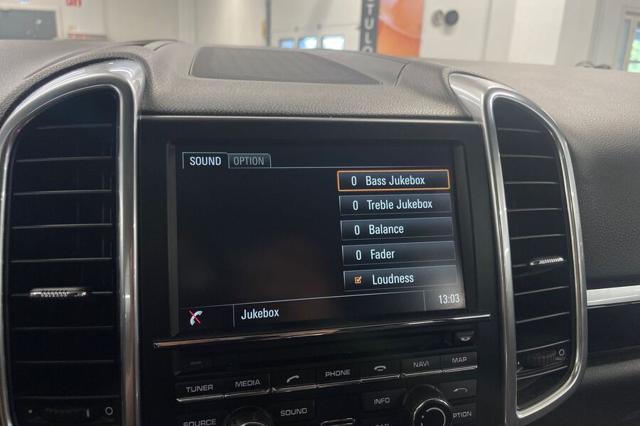 Porsche Cayenne vaihtoauto