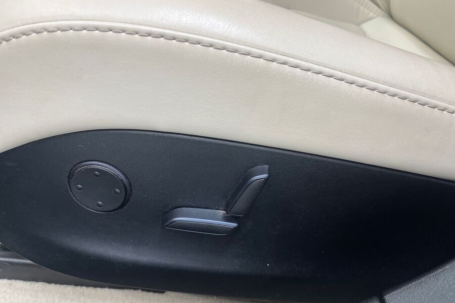 Tesla Model S vaihtoauto