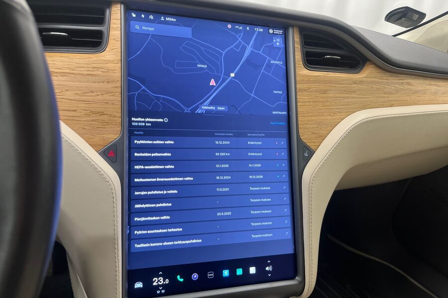 Tesla Model S vaihtoauto