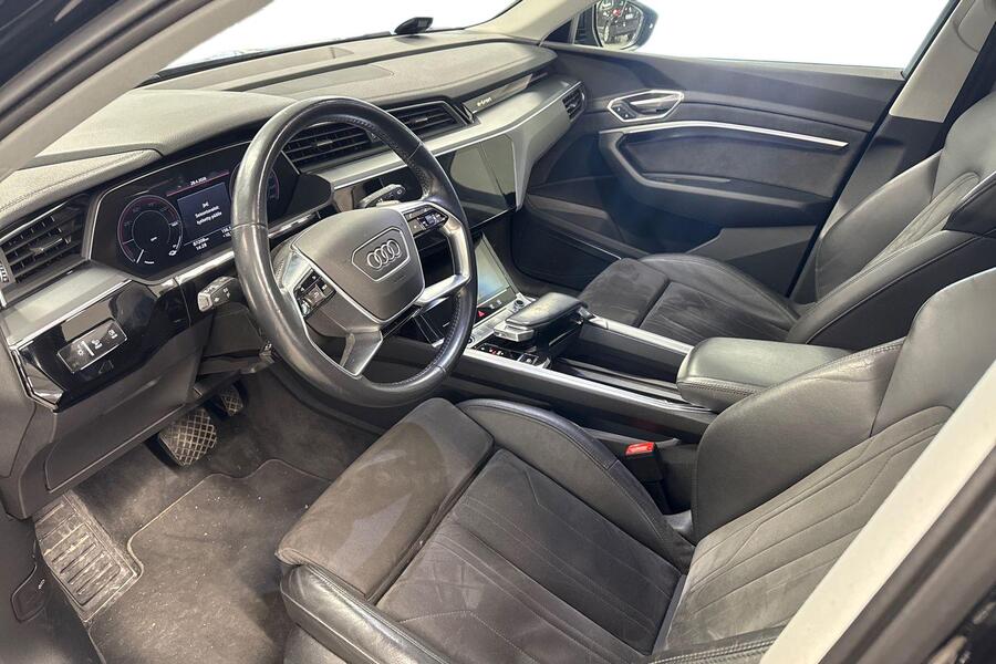 Audi e-tron vaihtoauto