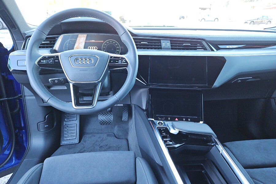 Audi Q8 e-tron vaihtoauto