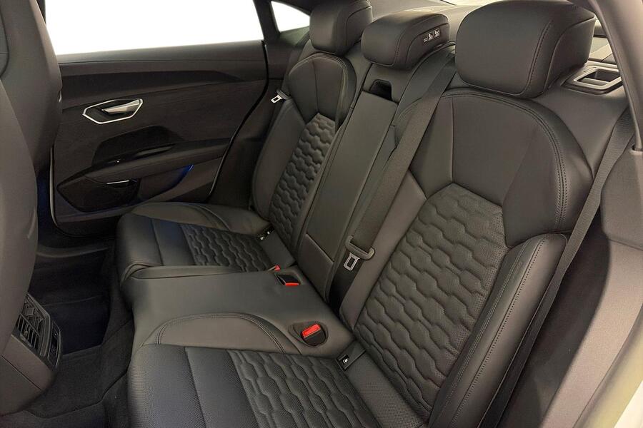 Audi RS e-tron GT vaihtoauto