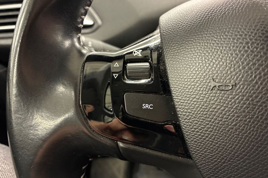 Peugeot 308 vaihtoauto