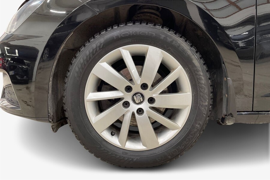 SEAT Leon ST vaihtoauto