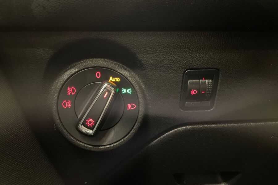 SEAT Leon ST vaihtoauto