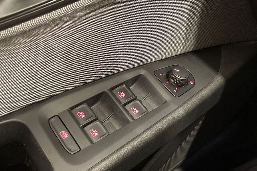 SEAT Leon ST vaihtoauto