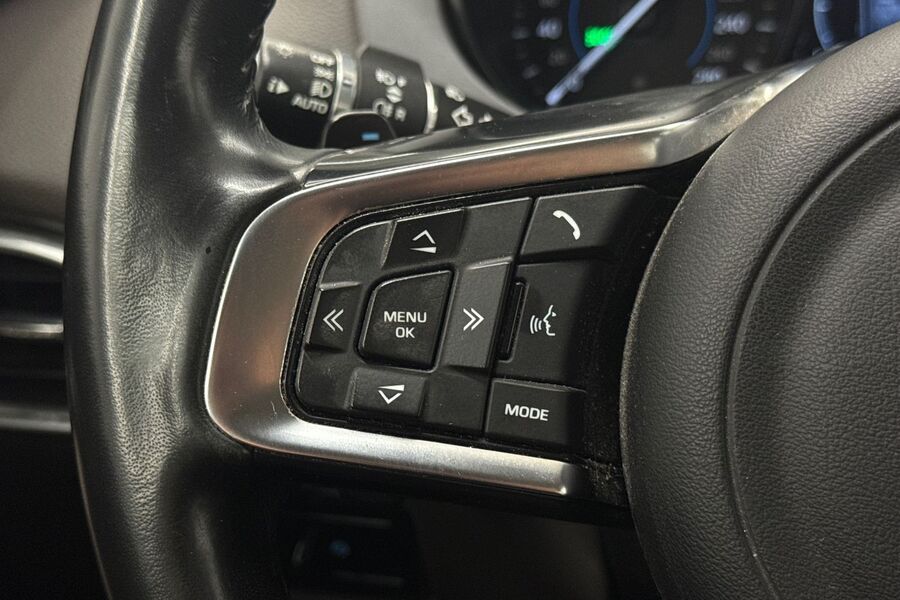 Jaguar F-PACE vaihtoauto