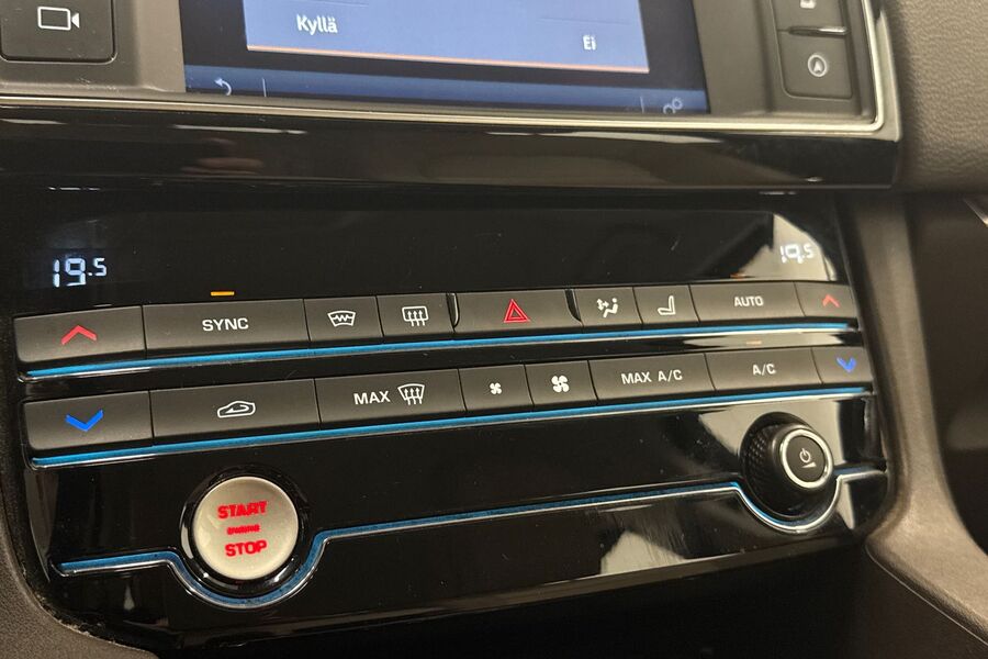 Jaguar F-PACE vaihtoauto