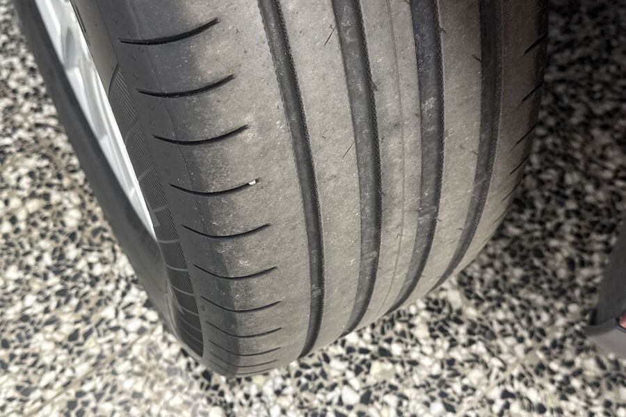 Jaguar F-PACE vaihtoauto