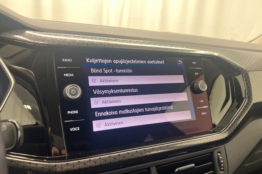 Volkswagen T-Cross vaihtoauto