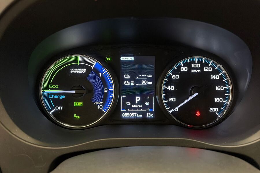 Mitsubishi Outlander vaihtoauto