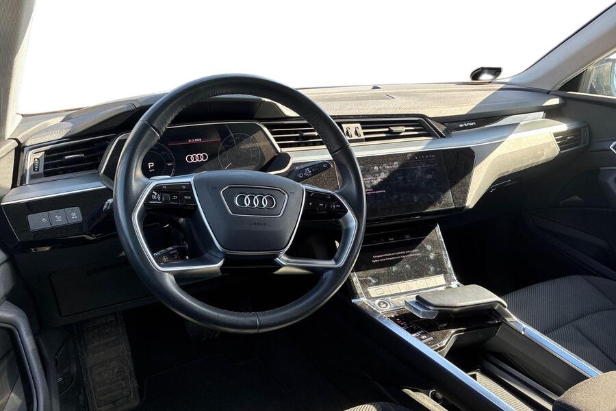 Audi Q8 e-tron vaihtoauto