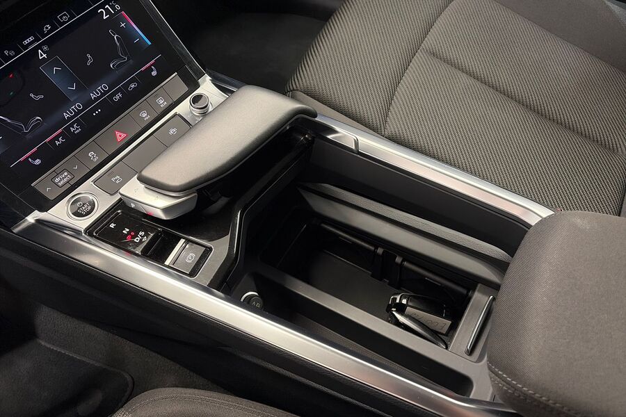 Audi Q8 e-tron vaihtoauto