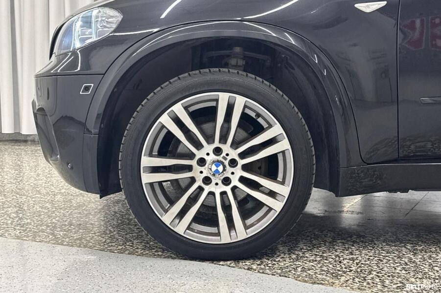 BMW X5 vaihtoauto