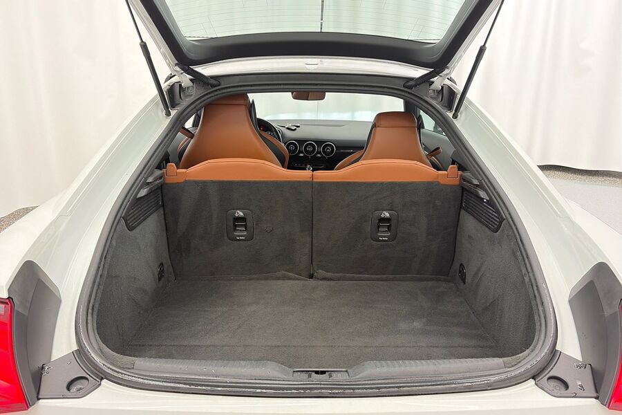 Audi TT vaihtoauto