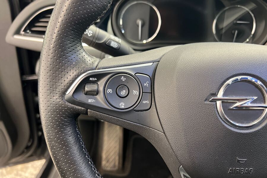 Opel Insignia vaihtoauto