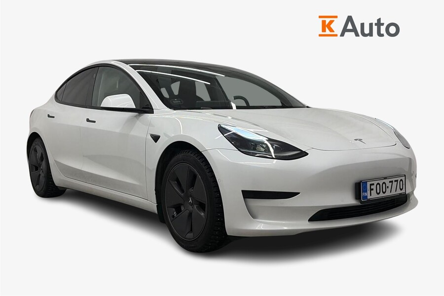 Tesla Model 3 vaihtoauto